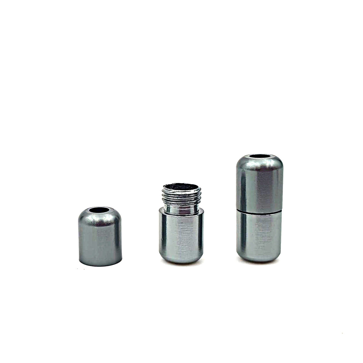 Metal capsule laces, silver