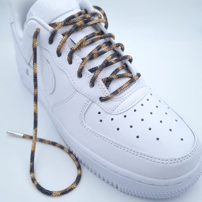 Strass Schnürsenkel, Leopard auf AF1 Sneakern