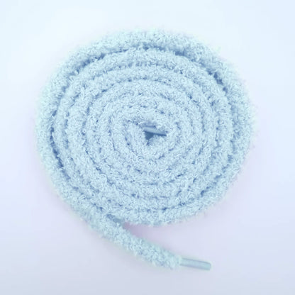 Fluffy Schnuersenkel hellblau