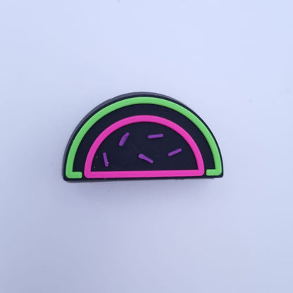 Crocs Button im Wassermelone Design