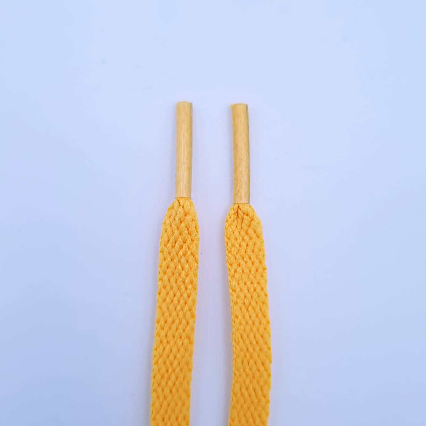 Orange-yellow laces, 8 mm